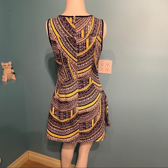 Very J women’s fit and flare dress in size small - Picture 4 of 7